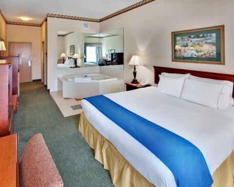 Holiday Inn Express & Suites Clinton By Ihg Ngoại thất bức ảnh